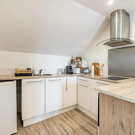 Apartment Proche Commodites Et ! *